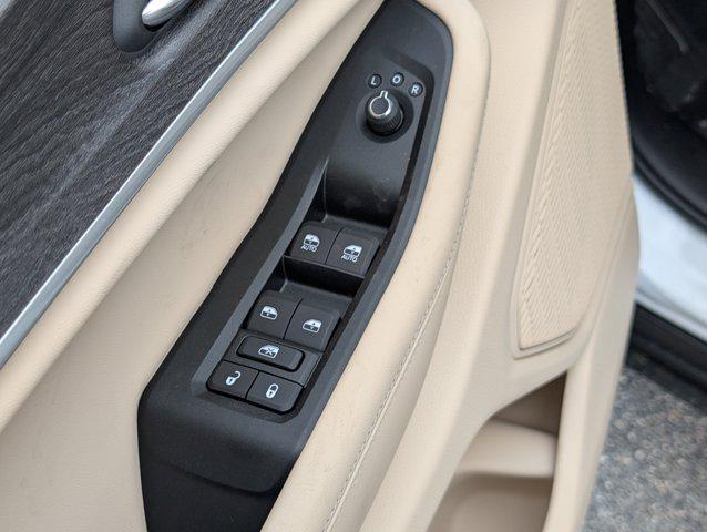 new 2025 Jeep Grand Cherokee car, priced at $43,170