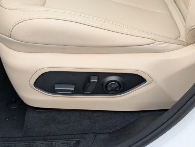new 2025 Jeep Grand Cherokee car, priced at $43,170