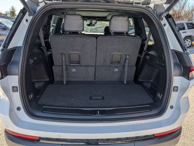 new 2025 Jeep Grand Cherokee L car, priced at $48,054