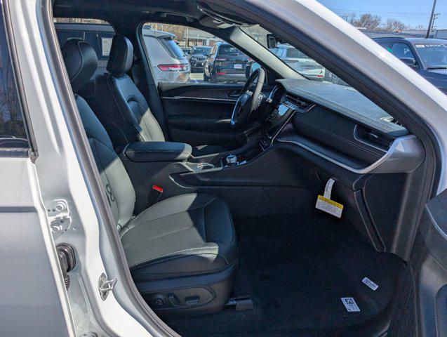 new 2025 Jeep Grand Cherokee L car, priced at $48,054