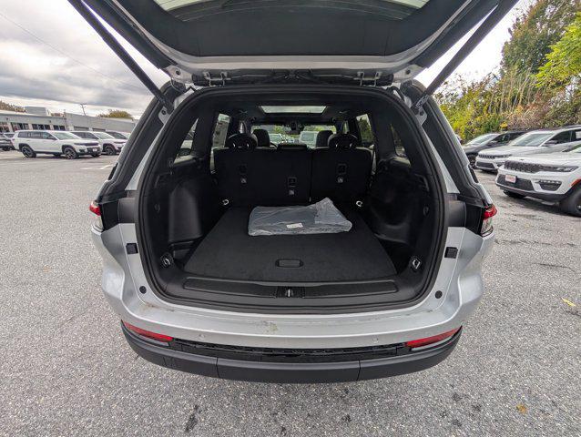 new 2025 Jeep Grand Cherokee car, priced at $50,485