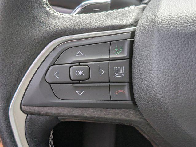 new 2025 Jeep Grand Cherokee car, priced at $47,305