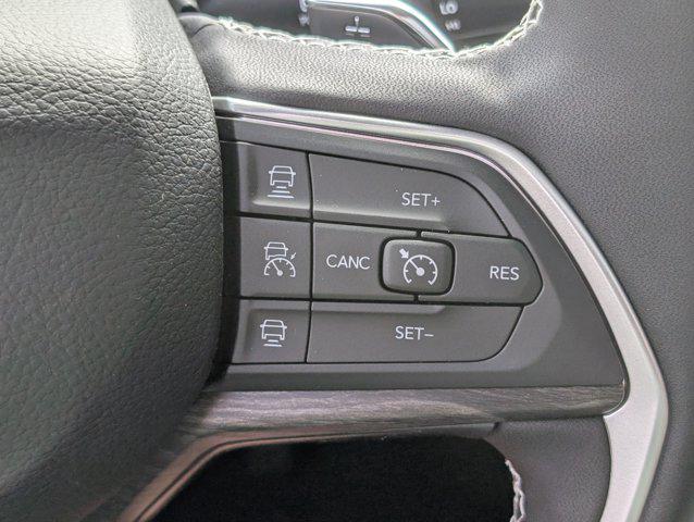 new 2025 Jeep Grand Cherokee car, priced at $47,305