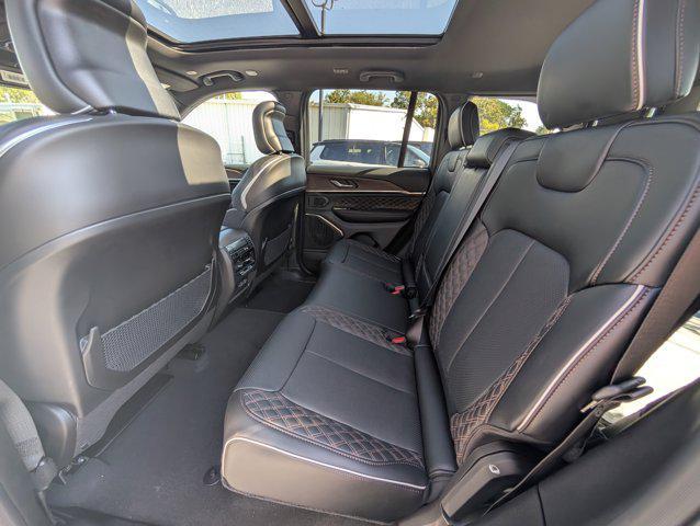 new 2025 Jeep Grand Cherokee car, priced at $53,339