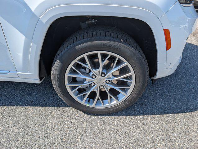 new 2025 Jeep Grand Cherokee car, priced at $53,339