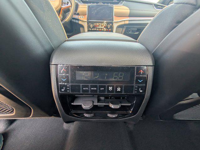 new 2025 Jeep Grand Cherokee car, priced at $53,339