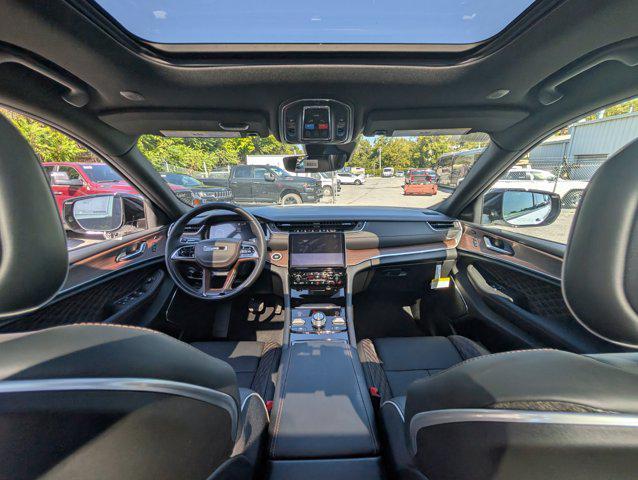 new 2025 Jeep Grand Cherokee car, priced at $53,339