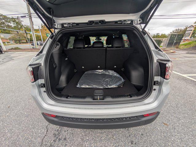 new 2026 Jeep Compass car, priced at $34,296