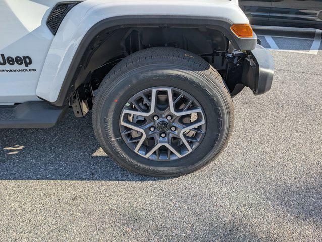 new 2026 Jeep Wrangler car, priced at $51,981