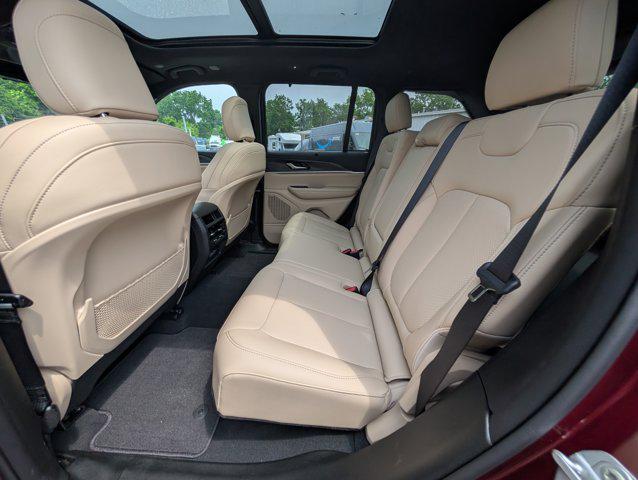 new 2025 Jeep Grand Cherokee car, priced at $50,116