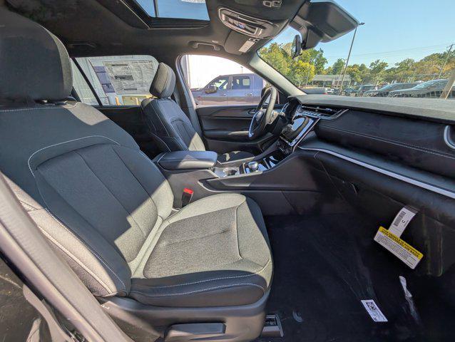 new 2025 Jeep Grand Cherokee L car, priced at $39,191