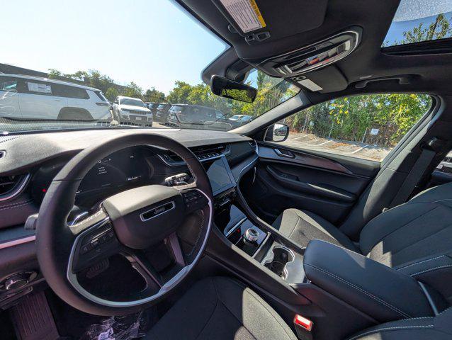 new 2025 Jeep Grand Cherokee L car, priced at $39,191