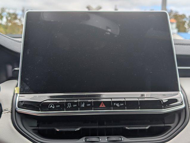 new 2026 Jeep Compass car, priced at $33,796