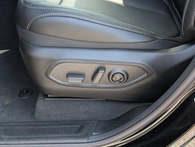 new 2025 Jeep Grand Cherokee L car, priced at $53,937