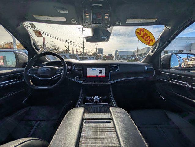 used 2022 Jeep Wagoneer car, priced at $40,308