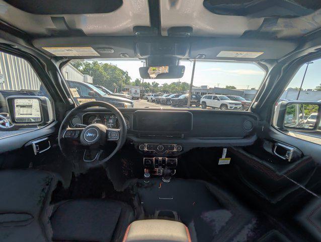 new 2025 Jeep Gladiator car, priced at $51,460