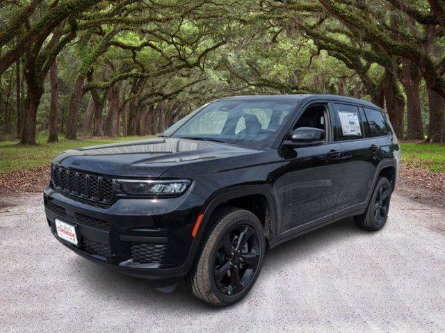 new 2024 Jeep Grand Cherokee L car, priced at $40,304