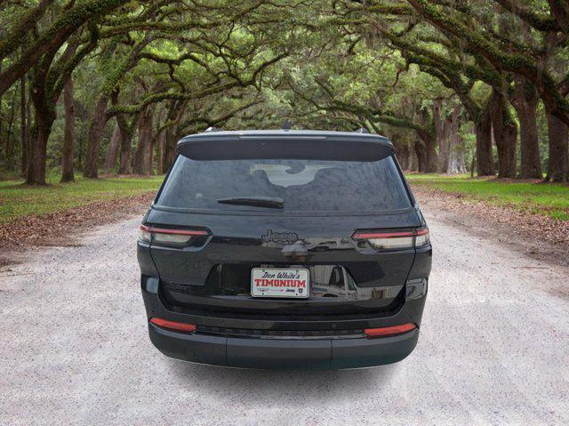 new 2024 Jeep Grand Cherokee L car, priced at $40,304