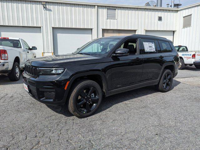 new 2024 Jeep Grand Cherokee L car, priced at $42,304