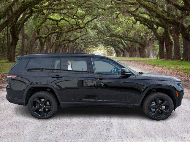 new 2024 Jeep Grand Cherokee L car, priced at $40,304