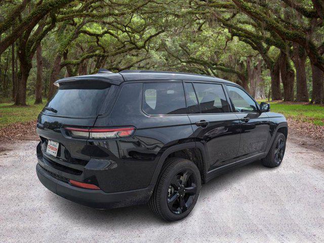 new 2024 Jeep Grand Cherokee L car, priced at $40,304