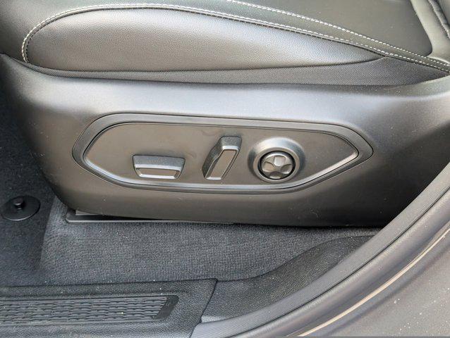 new 2025 Jeep Grand Cherokee car, priced at $44,391