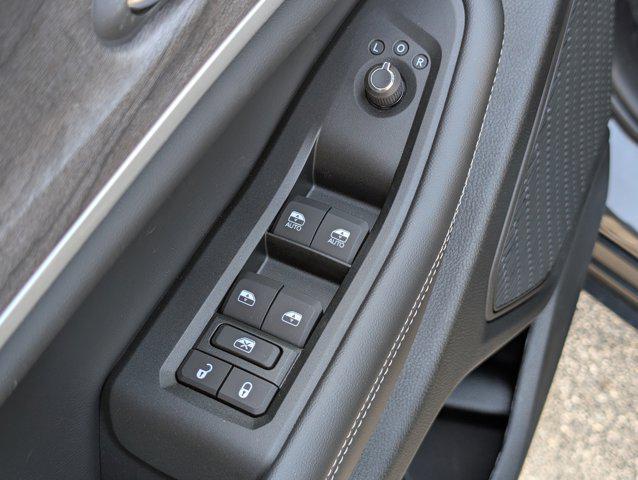 new 2025 Jeep Grand Cherokee car, priced at $44,391
