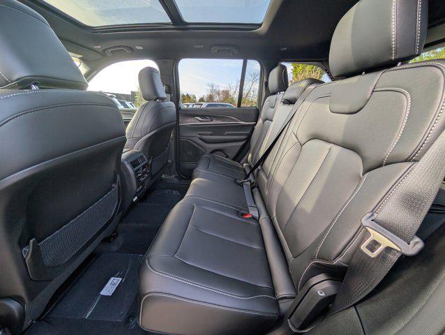 new 2025 Jeep Grand Cherokee car, priced at $44,391