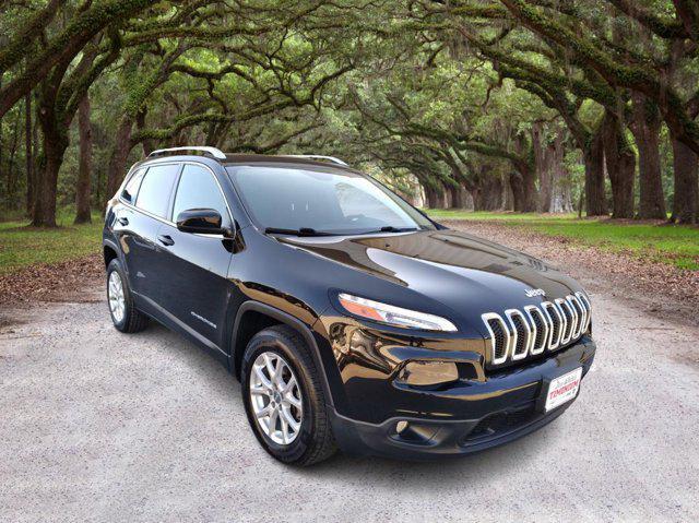 used 2016 Jeep Cherokee car, priced at $12,871