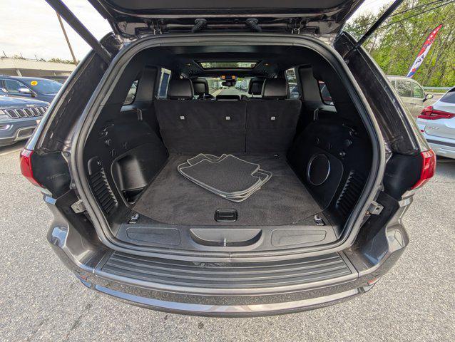 used 2021 Jeep Grand Cherokee car, priced at $26,194
