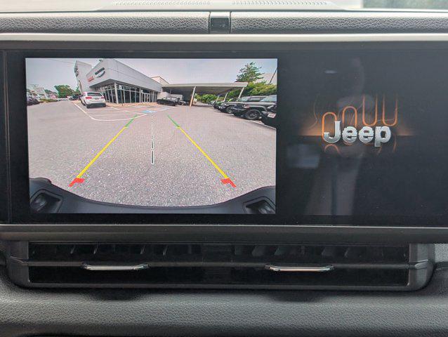 new 2025 Jeep Gladiator car, priced at $42,537
