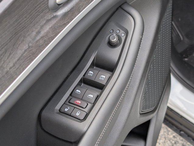 new 2025 Jeep Grand Cherokee car, priced at $44,672