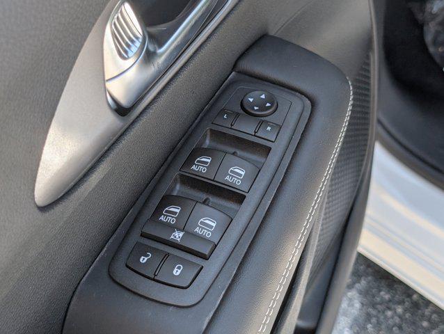 new 2026 Chrysler Pacifica car, priced at $39,742