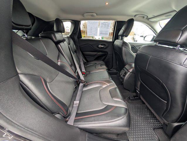 used 2022 Jeep Cherokee car, priced at $23,967