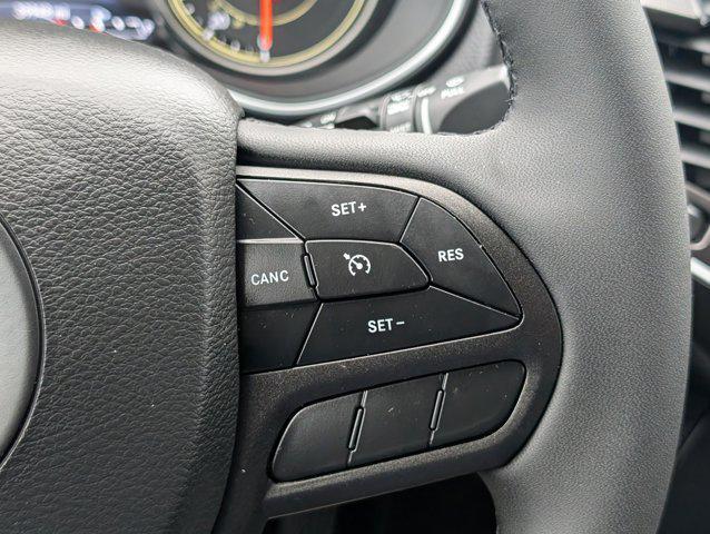 used 2022 Jeep Cherokee car, priced at $23,967