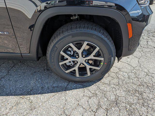 new 2024 Jeep Grand Cherokee car, priced at $42,246