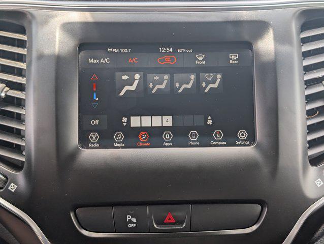 used 2020 Jeep Cherokee car, priced at $17,995