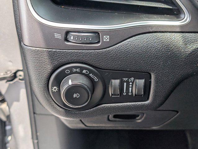used 2020 Jeep Cherokee car, priced at $17,995