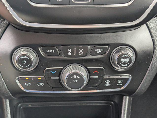 used 2020 Jeep Cherokee car, priced at $17,995