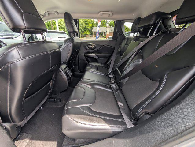 used 2020 Jeep Cherokee car, priced at $17,995