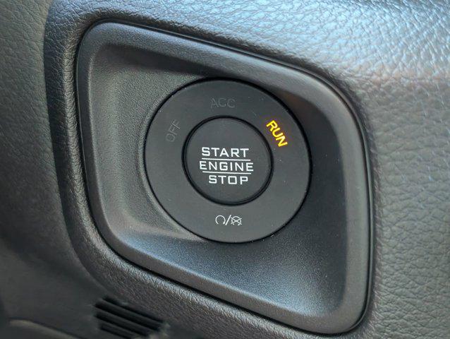 new 2025 Jeep Wrangler car, priced at $39,159