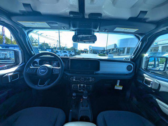 new 2025 Jeep Wrangler car, priced at $39,159