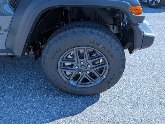 new 2025 Jeep Wrangler car, priced at $39,159