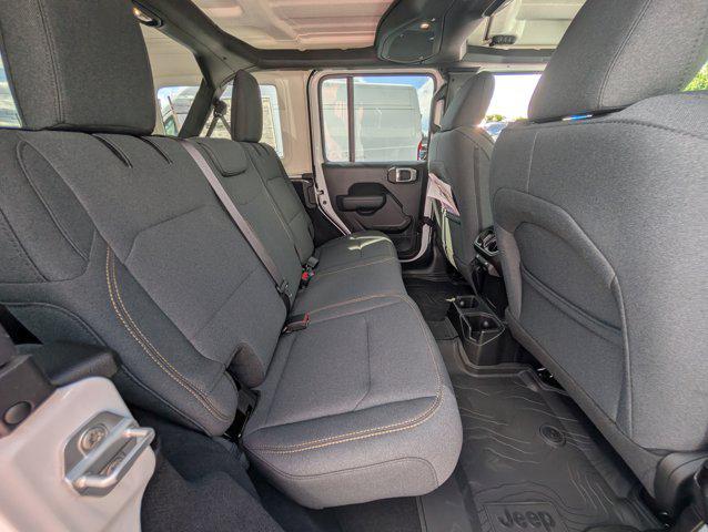 new 2025 Jeep Wrangler car, priced at $43,664