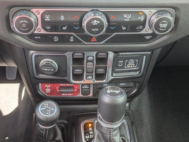 new 2025 Jeep Wrangler car, priced at $43,664