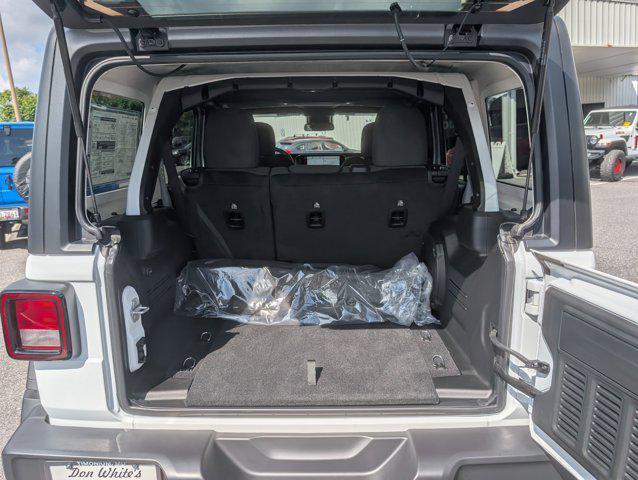 new 2025 Jeep Wrangler car, priced at $43,664