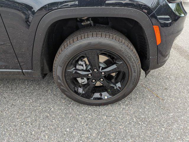 new 2024 Jeep Grand Cherokee L car, priced at $45,747