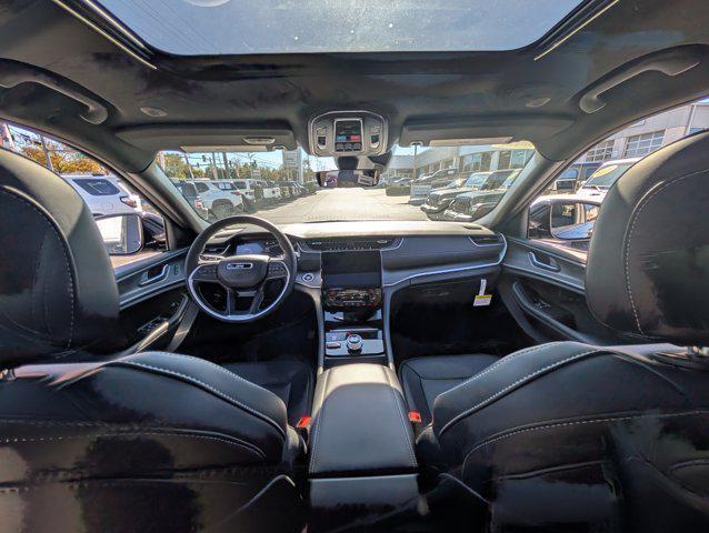 new 2025 Jeep Grand Cherokee car, priced at $45,208