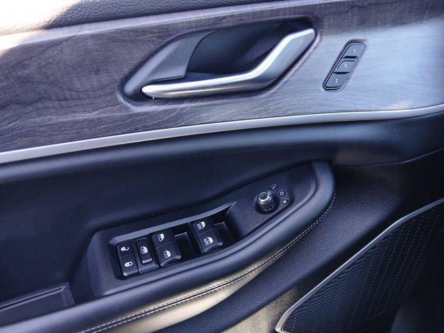 used 2022 Jeep Grand Cherokee car, priced at $31,740