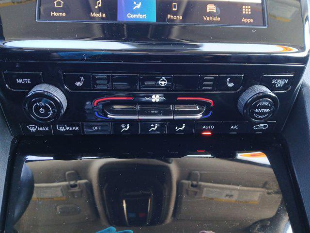 used 2022 Jeep Grand Cherokee car, priced at $31,740